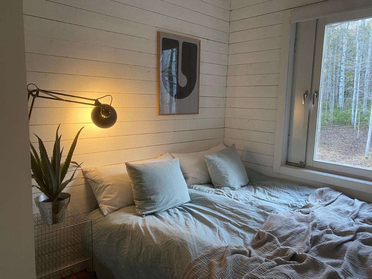Peaceful And Scandinavian-Style Guesthouse With Scenic Nature And Seaview In High Coast Domsjo Bagian luar foto